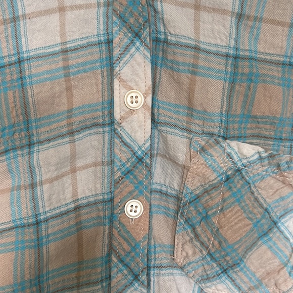 Women's Petite Caslon Shirt - Picture 3 of 5